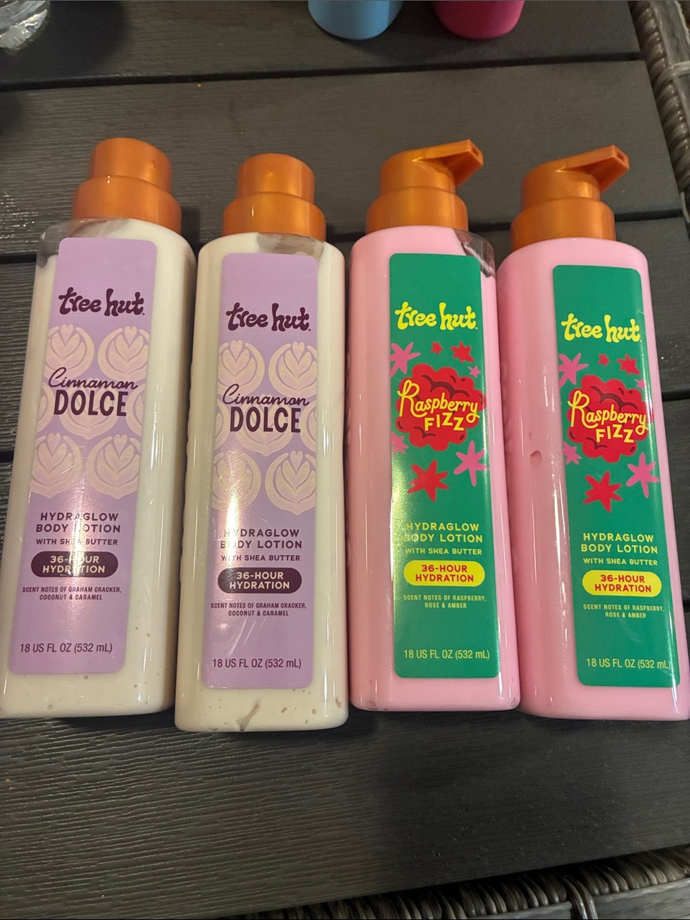 Tree Hut Raspberry Fizz & Cinnamon Dolce Hydraglow Body Lotion -